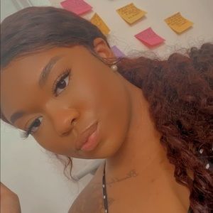 Meet your Posher, Shelby